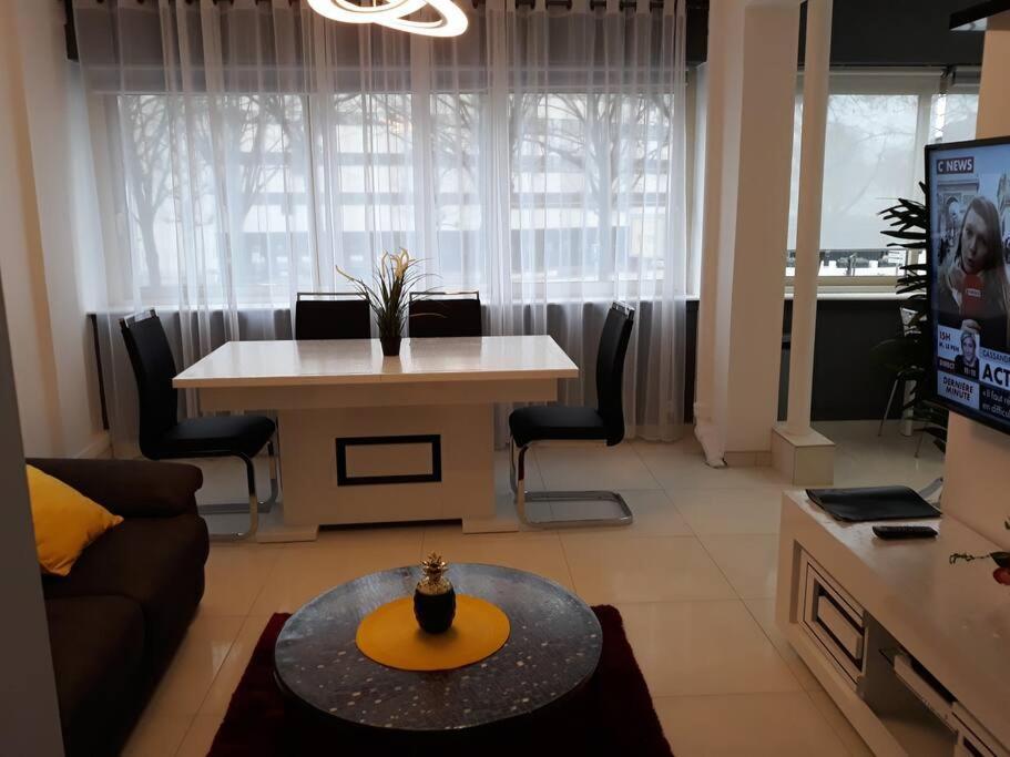 Beautiful Appartment In רואן מראה חיצוני תמונה